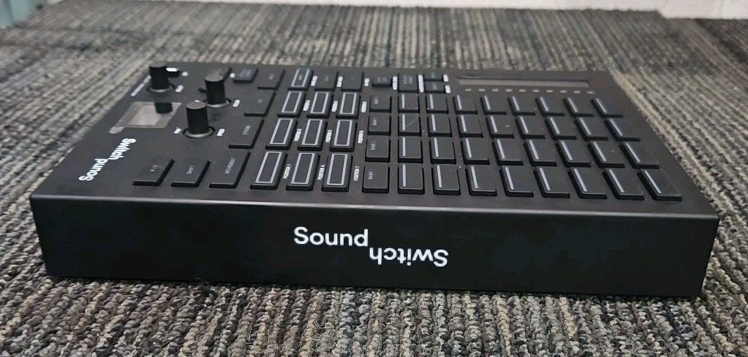 SoundSwitch Control One Professional Lighting Controller - READ