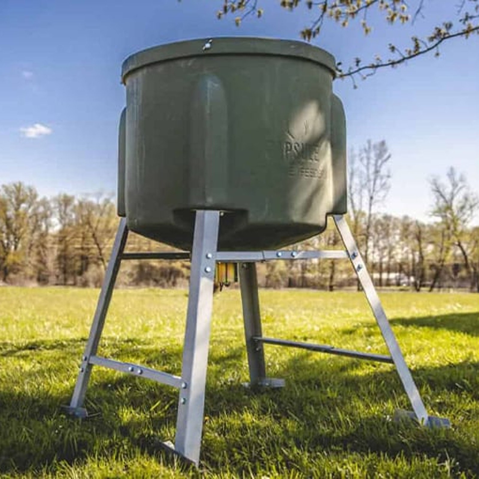 Capsule Feeder 400lb