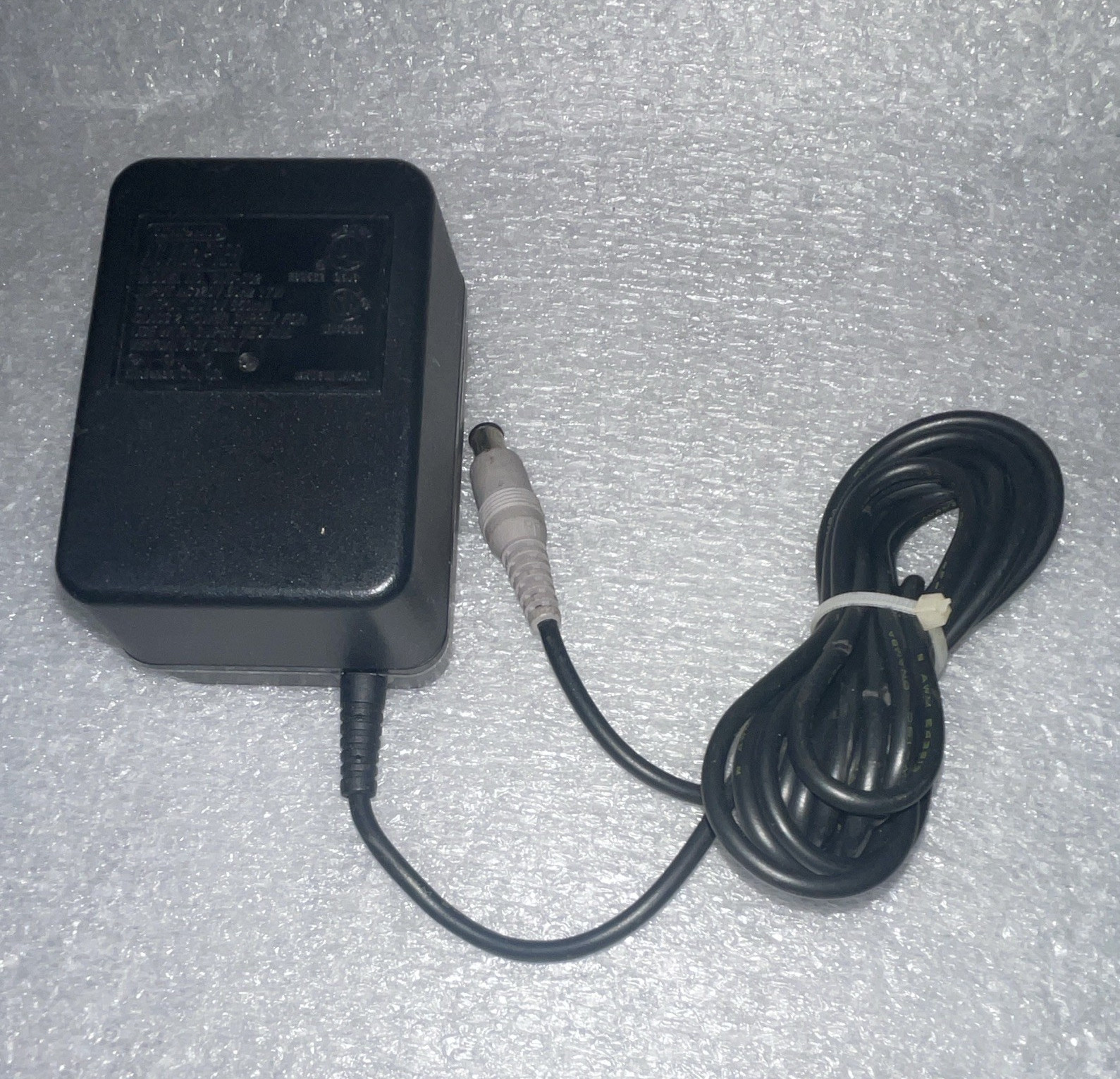 Nintendo SNES AC Adapter Power Supply SNS-002 (MPN SNS-002) Compatible SNS-001