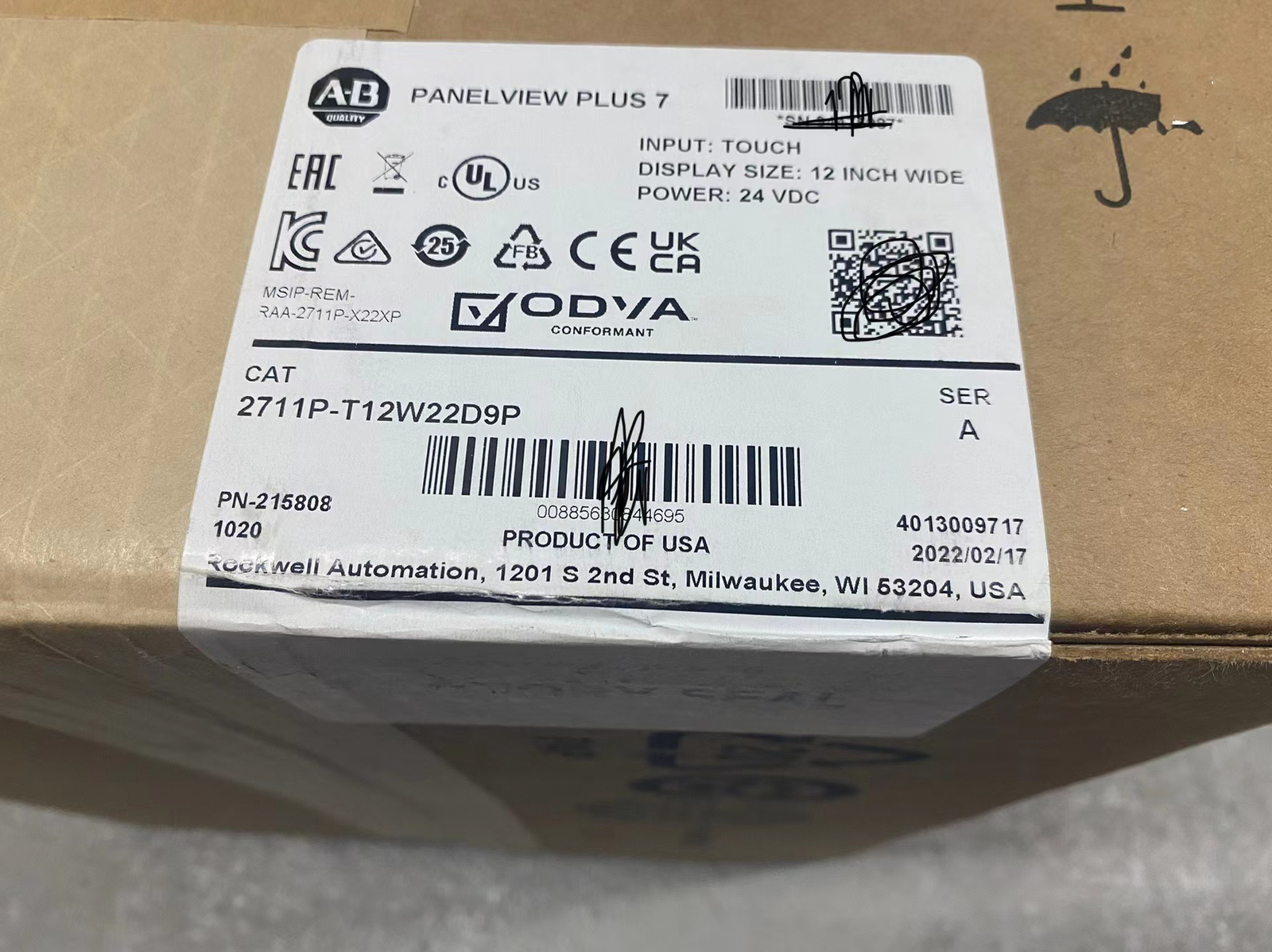NEW AB 2711P-T12W22D9P PanelView Plus7Color Touch A-B 2711PT12W22D9P