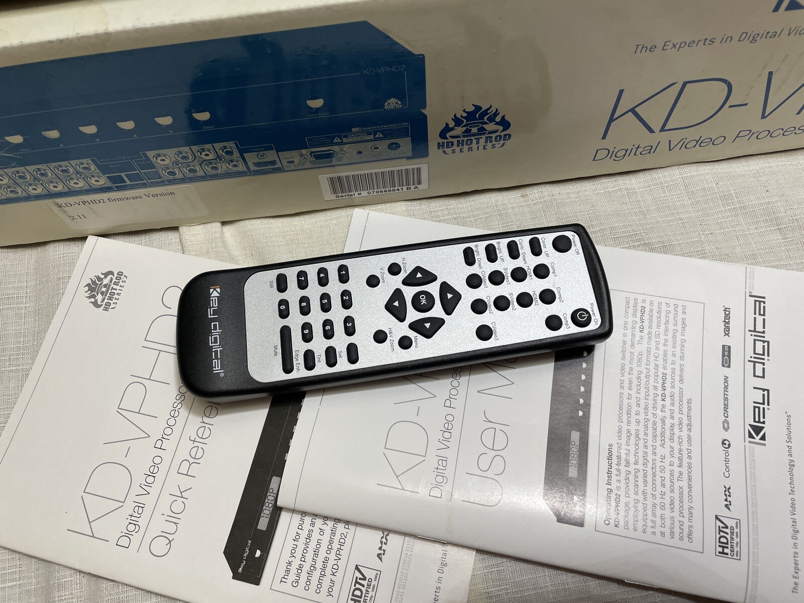 Key Digital KD-VPHD2 Digital Video Processor and Switcher with Remote Hot Rod