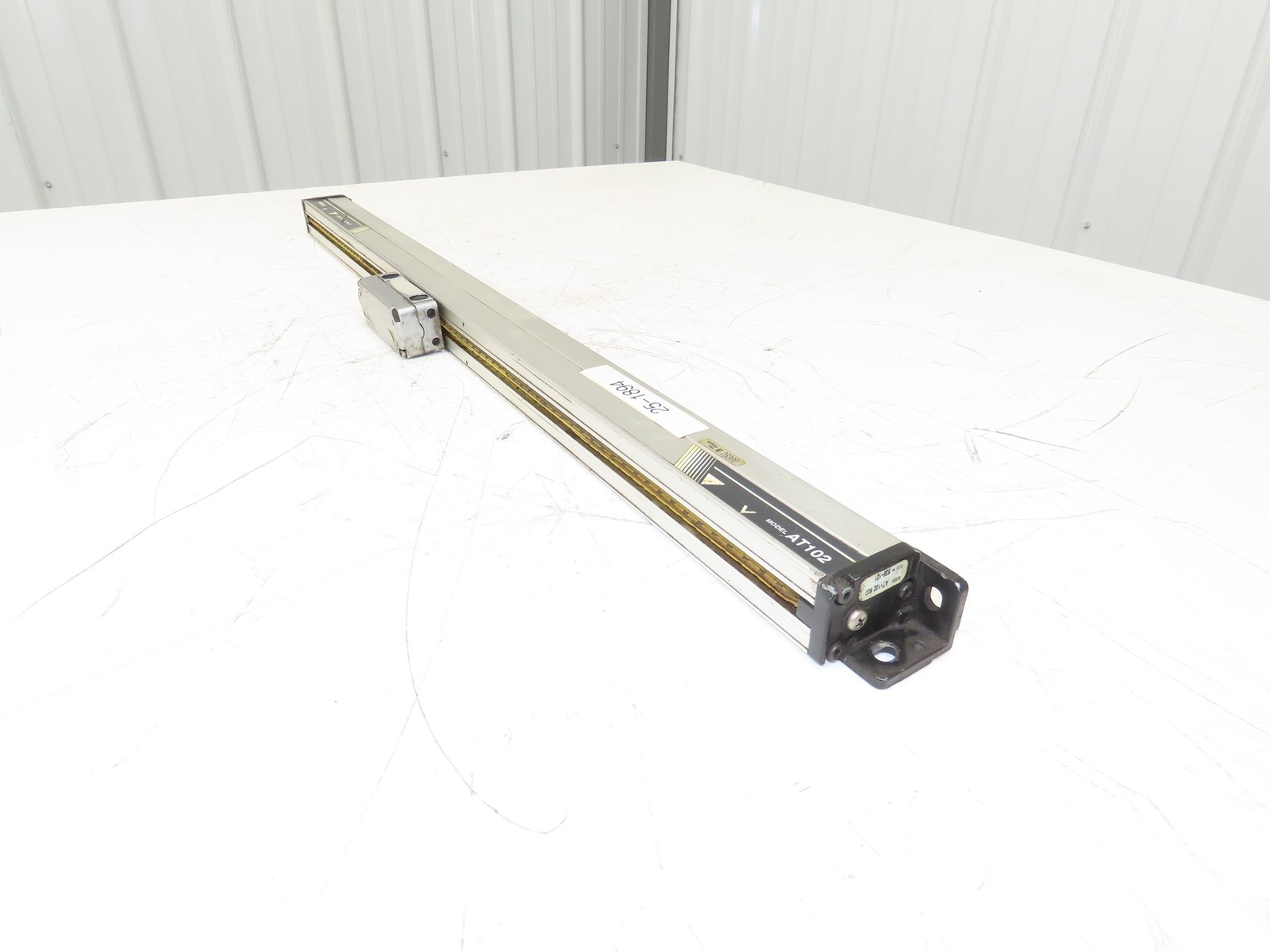 Mitutoyo AT102-600 Absolute Linear Digital Scale Encoder 600mm Travel