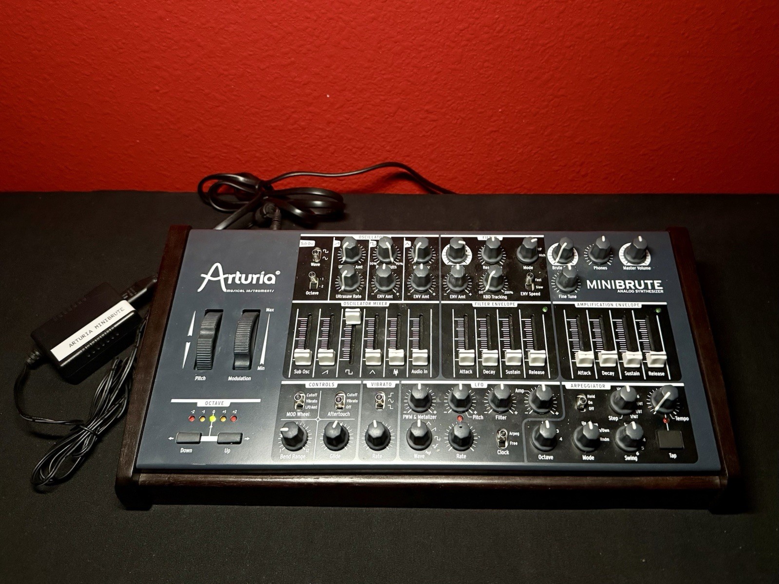 Arturia MiniBrute SkiniBrute Desktop Mod + Original Parts & Extras RARE Synth