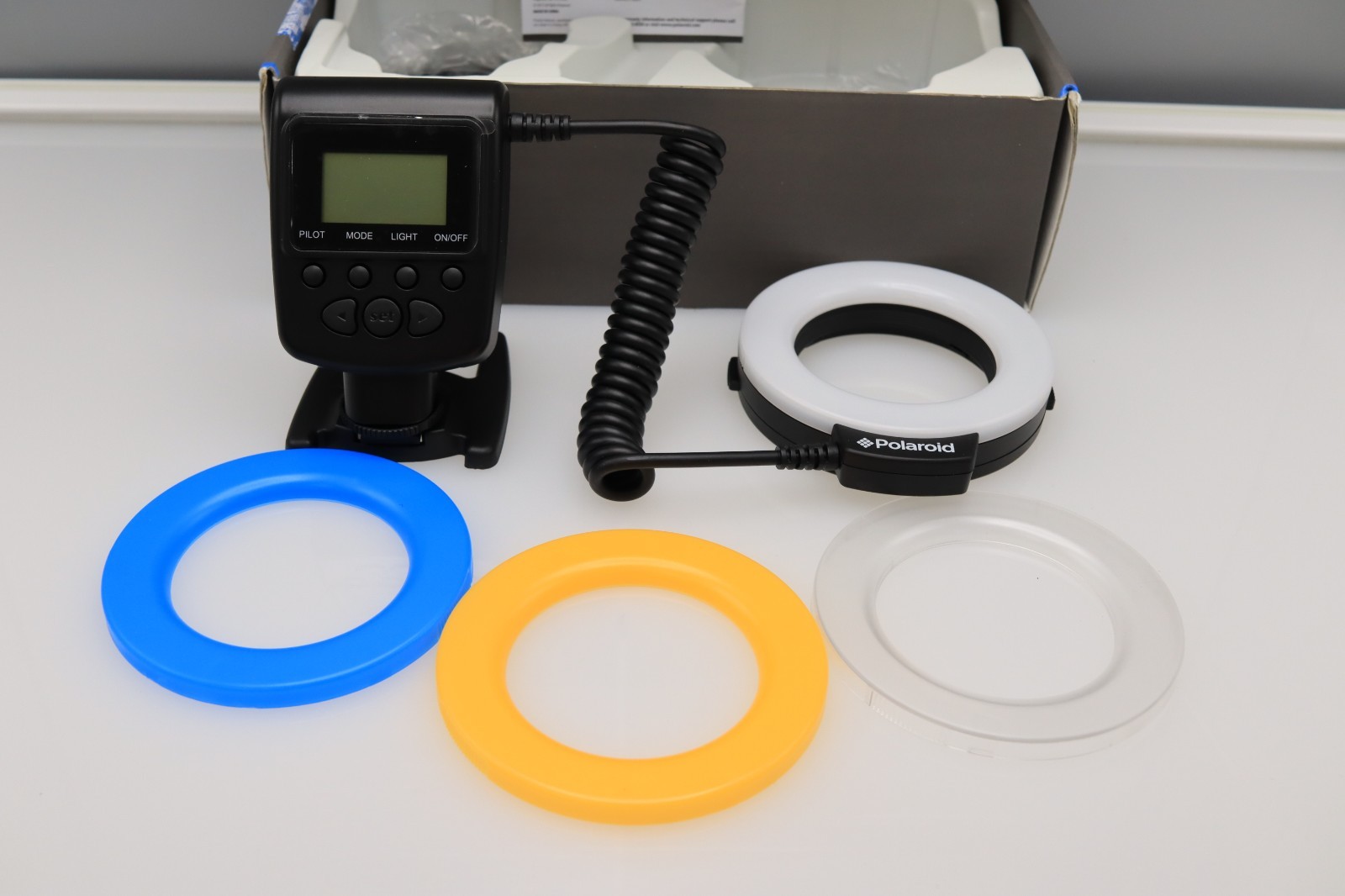 POLAROID Macro LED Ring Flash TESTED AND WORKS! WITH FLASH FILTERS, ADAPTERS!