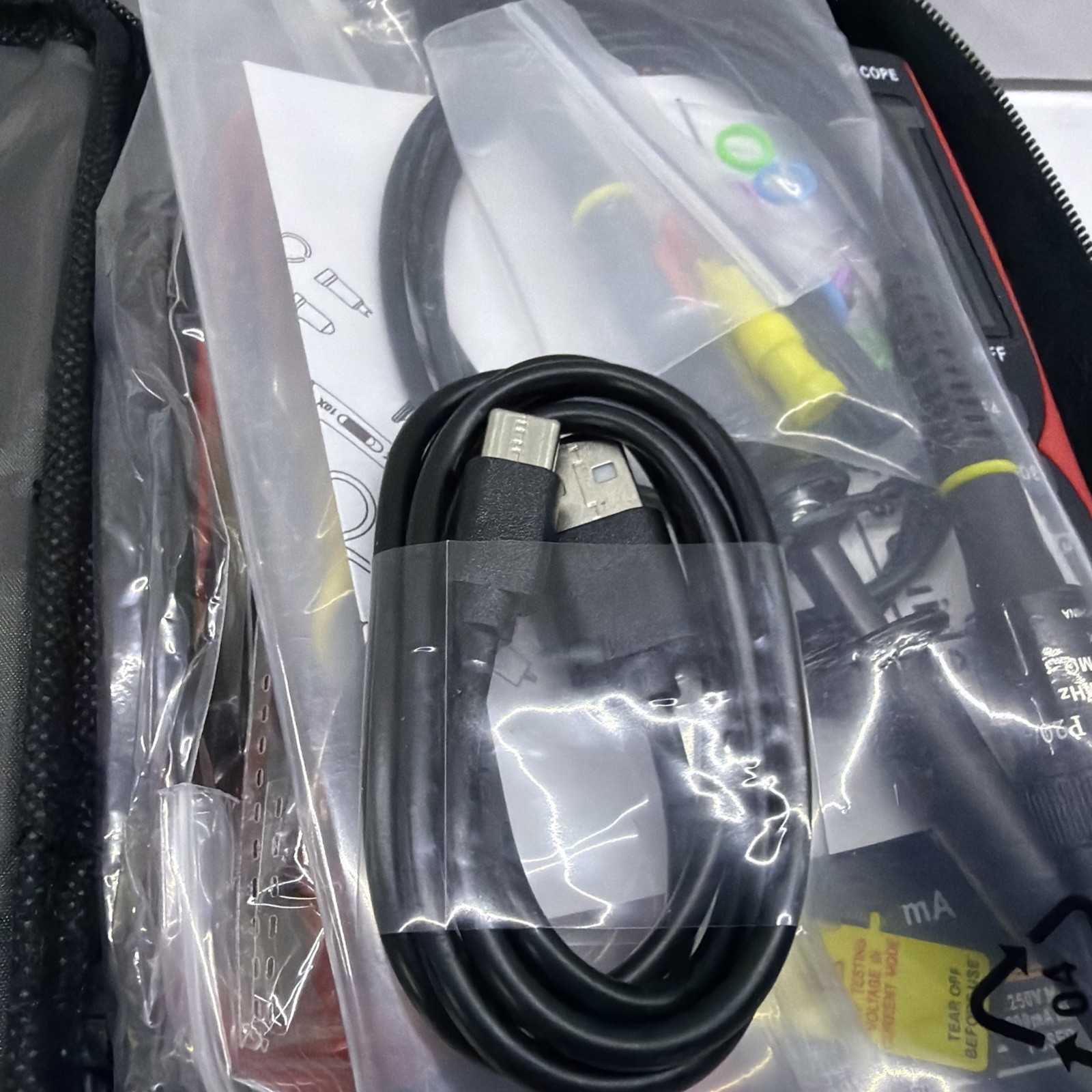 XEAST XE-702S Digital Oscilloscope True RMS Multimeter Kit w/ Probe