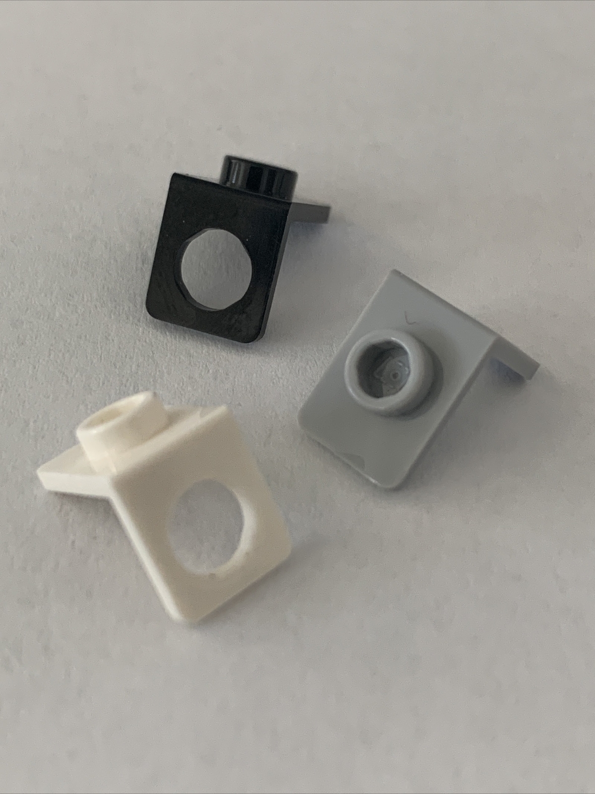 Lego Parts 42446 (2pcs) Minifigure Neck Bracket With Back Stud - Thin Back Wall