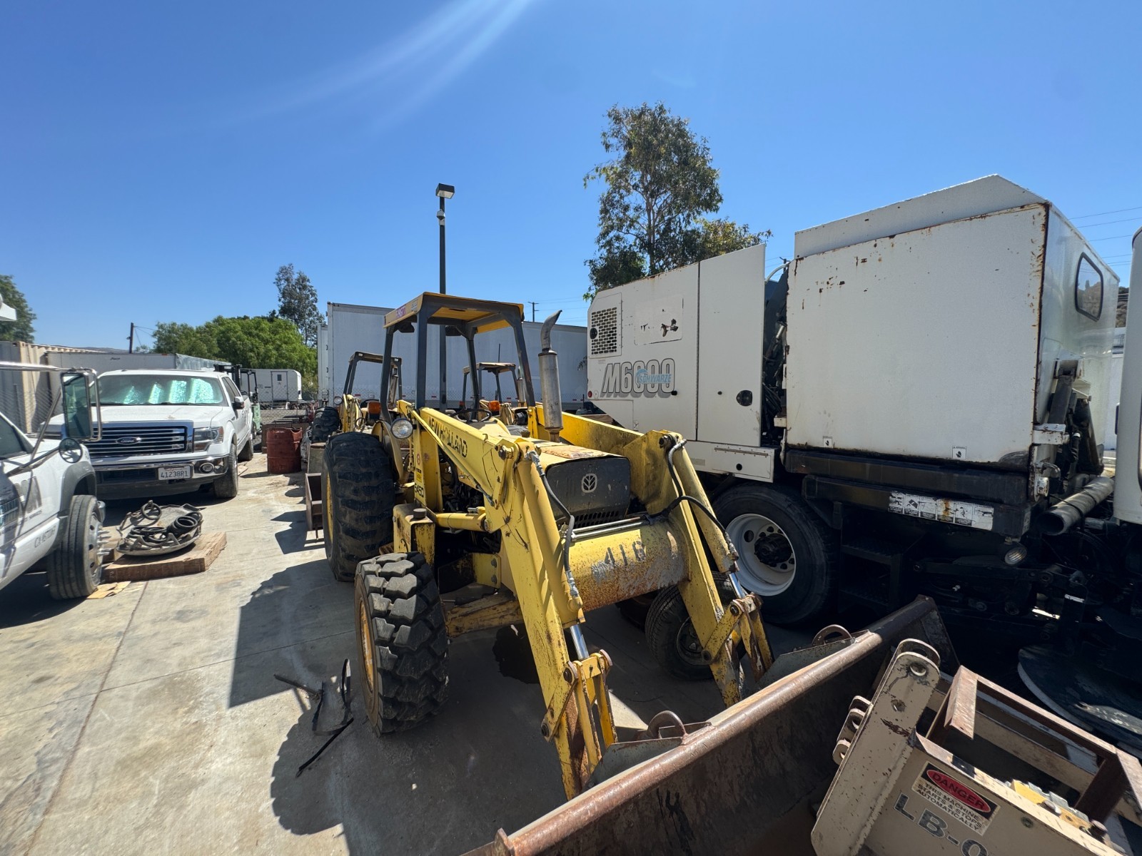 New Holland 545D Skiploader