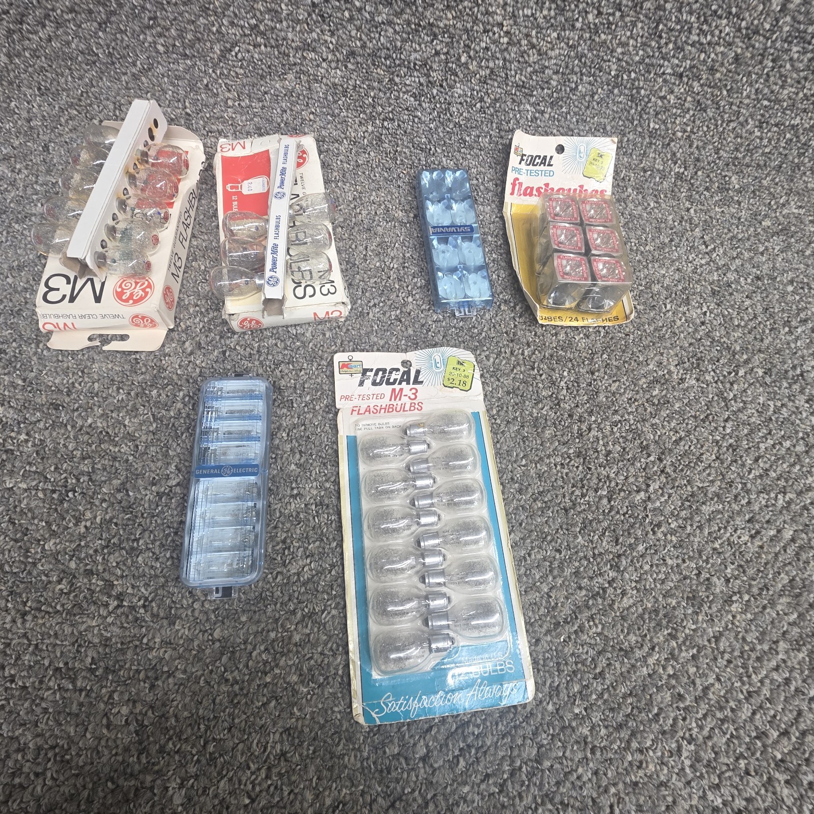 Vintage Camera  Flash / Bulb Lot