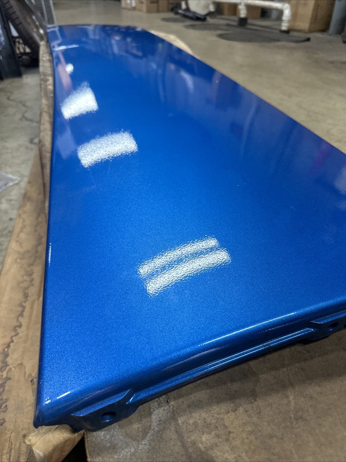 Volvo Blue RH Lower Fairing 82712268
