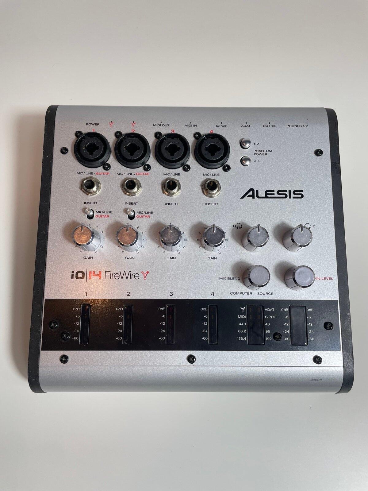 Alesis iO 14 FireWire Digital Recording Audio Interface No Power Cord UNTESTED