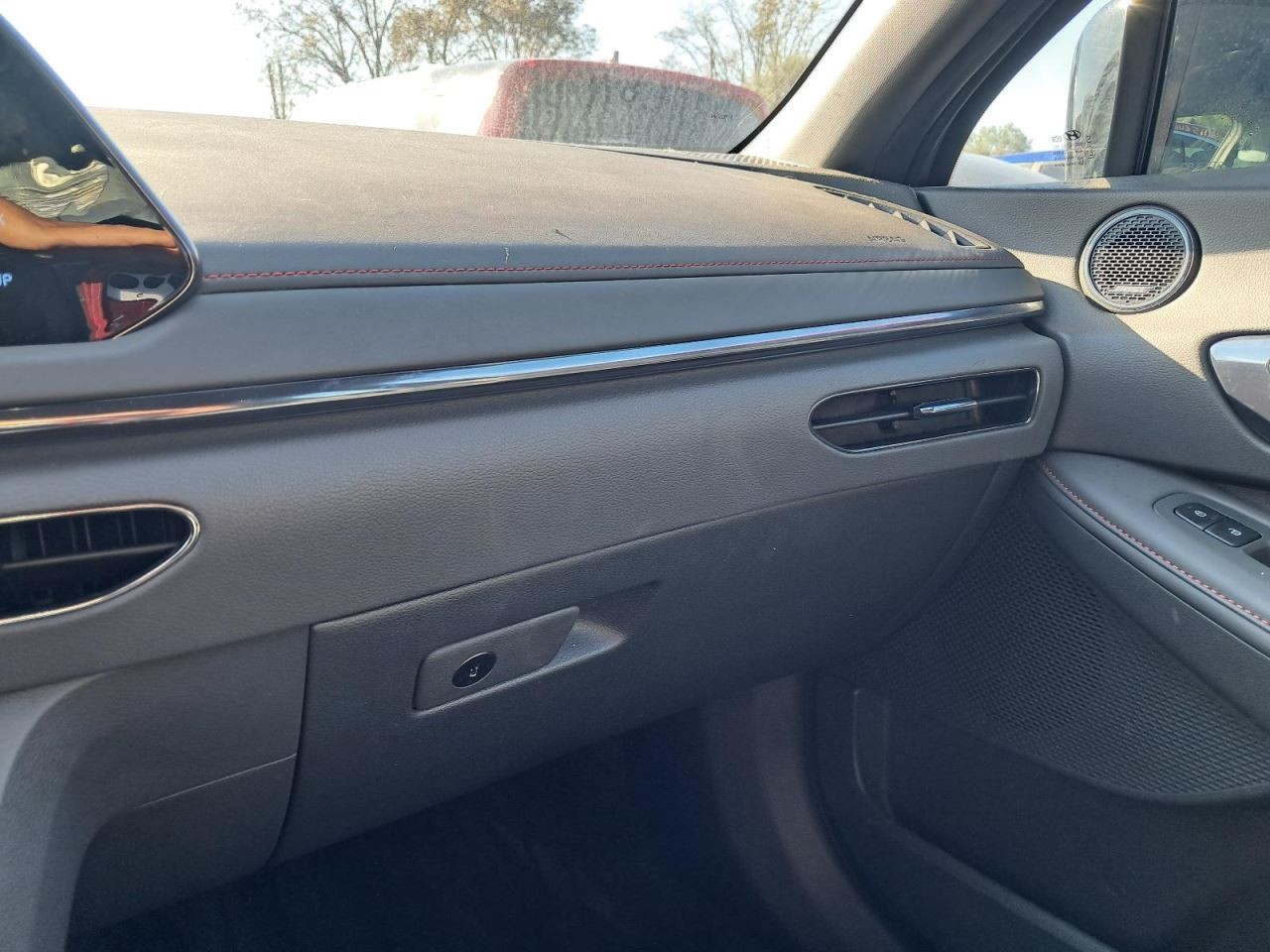 SONATA    2022 Glove Box 4836782