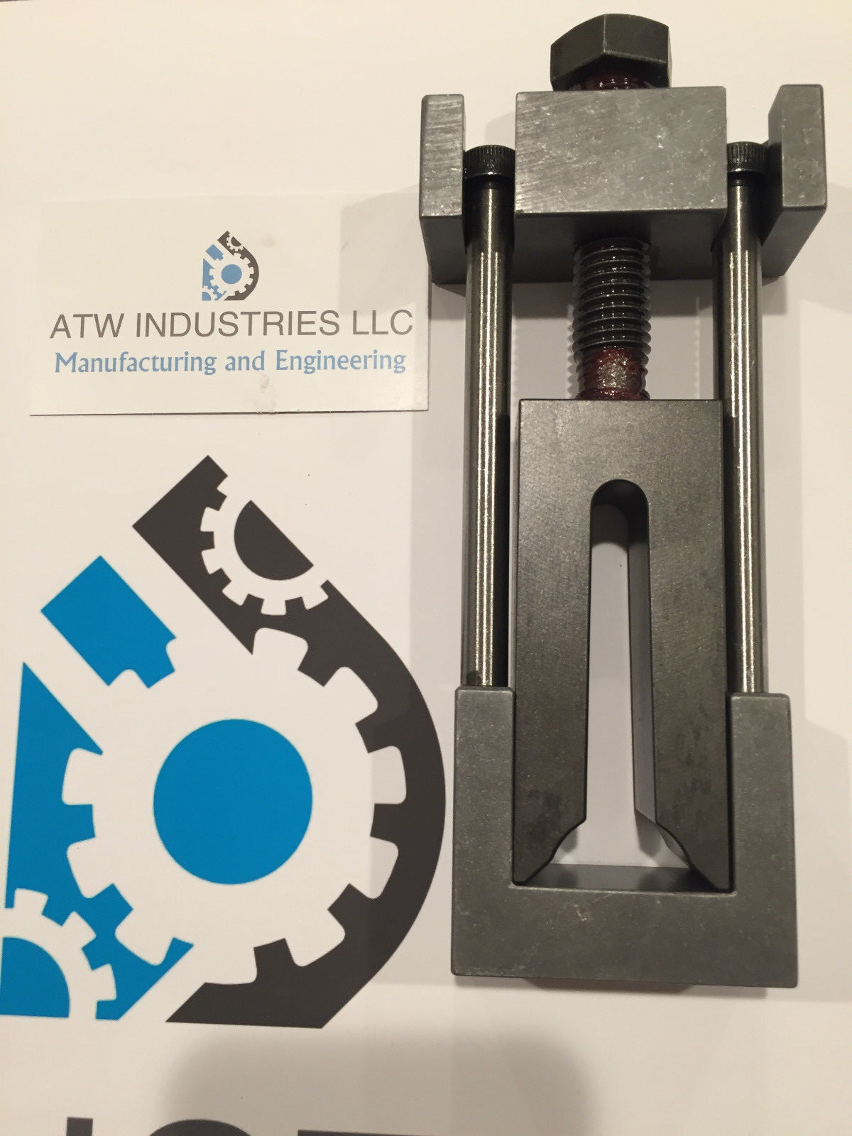 Snowmobile Track Clip Tool for up to  3.25" Lug Tracks (TCT 3.25)