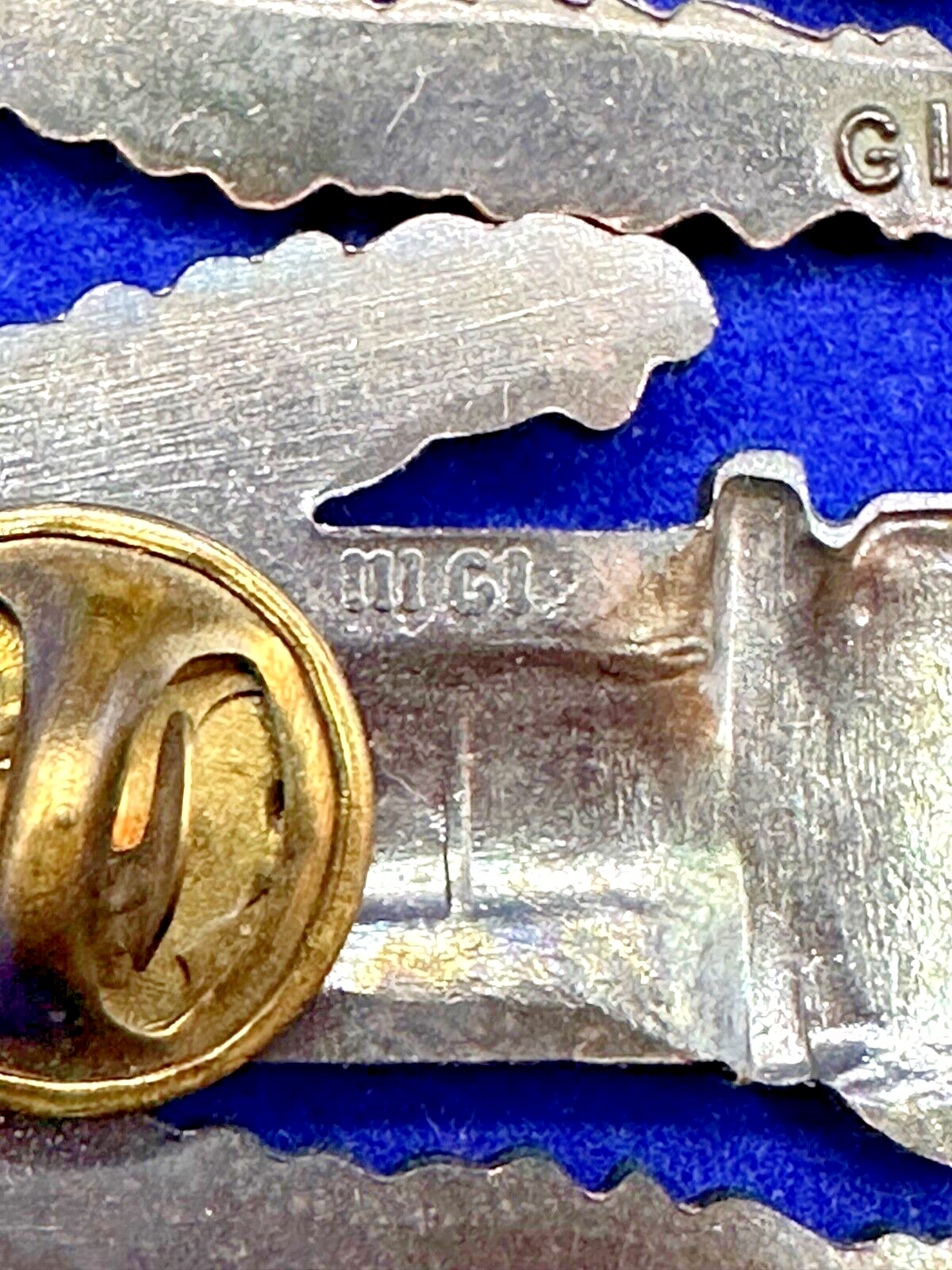 US Modern Combat Action Badge Military Pin Subdued (Various Marks)