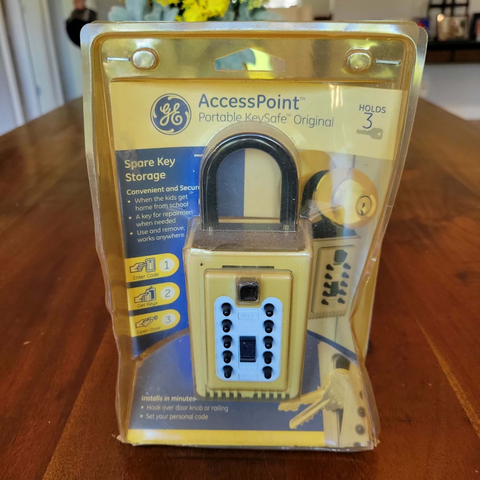 GE AccessPoint Portable Keysafe Numeric Pushbutton Key Safe NEW