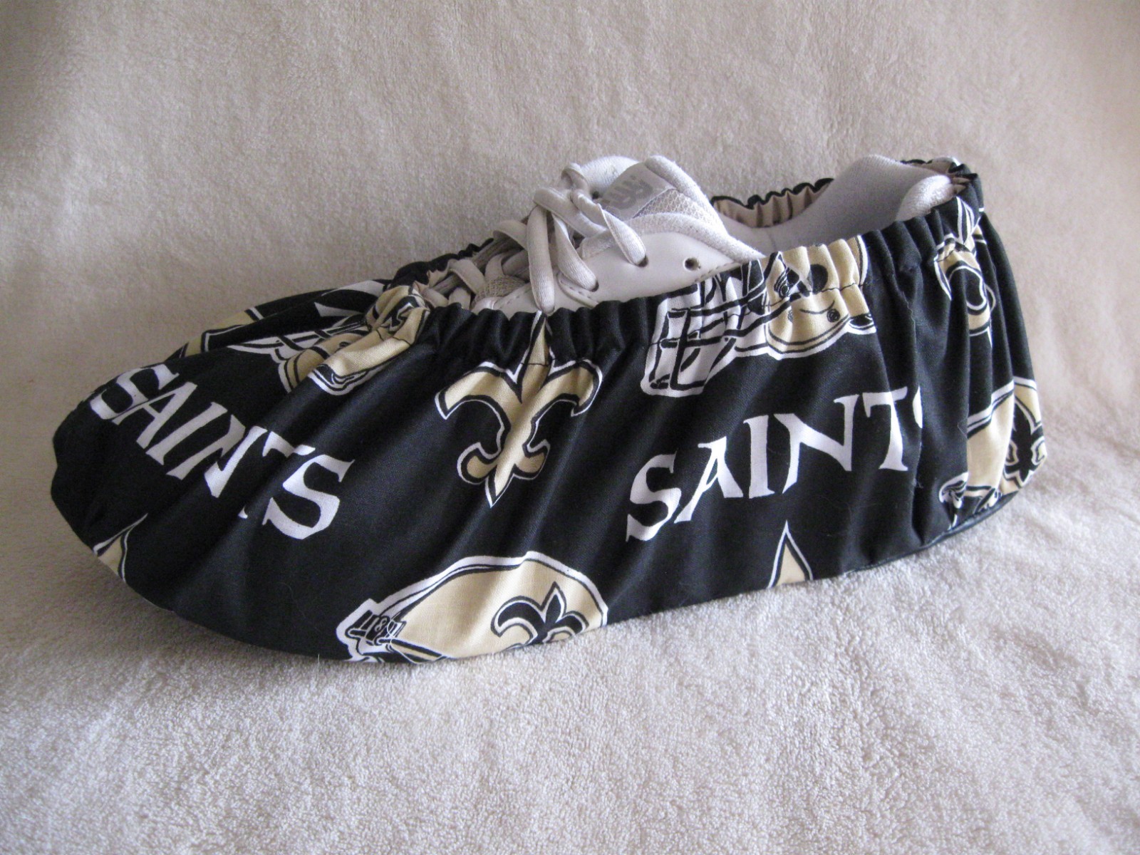 NFL Saints  Men's size 10-12. Handmade, Cotton, Lined, Vinyl soles