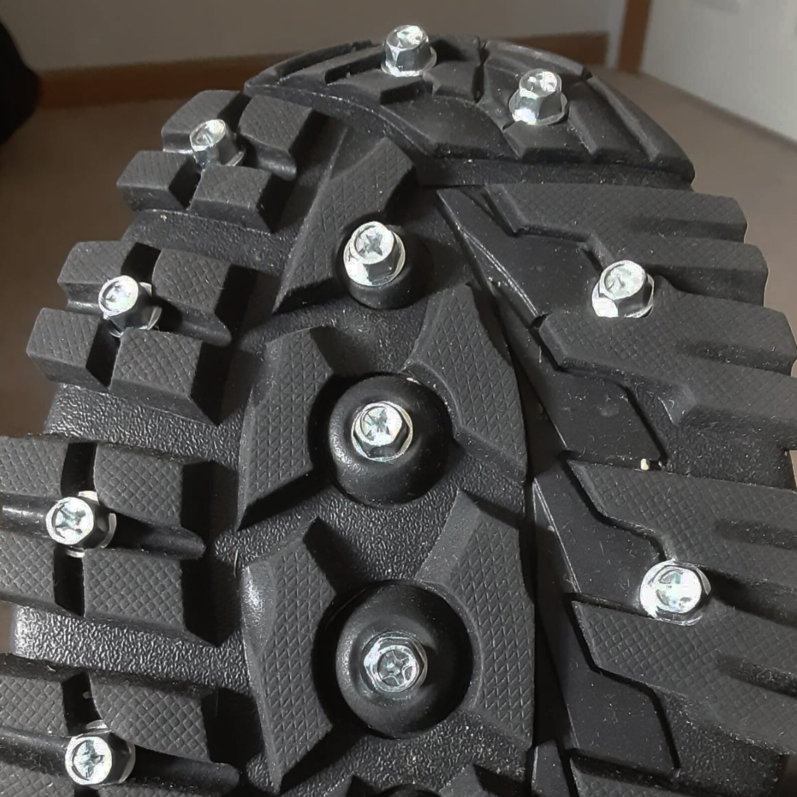 Hard Case Wading Boot Studs 30 Pack - Heavy-Duty Screw-In Traction Spikes