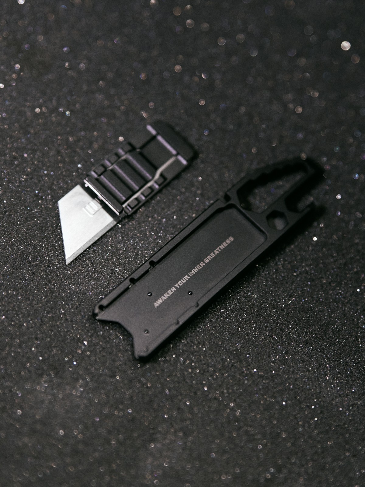 Your Everything Utility Knife | 7-in-1 Multitool | Pocket Sized | EDC | Titanium