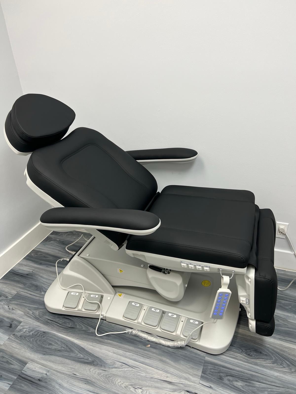 Modern Electric Medical Spa Chair