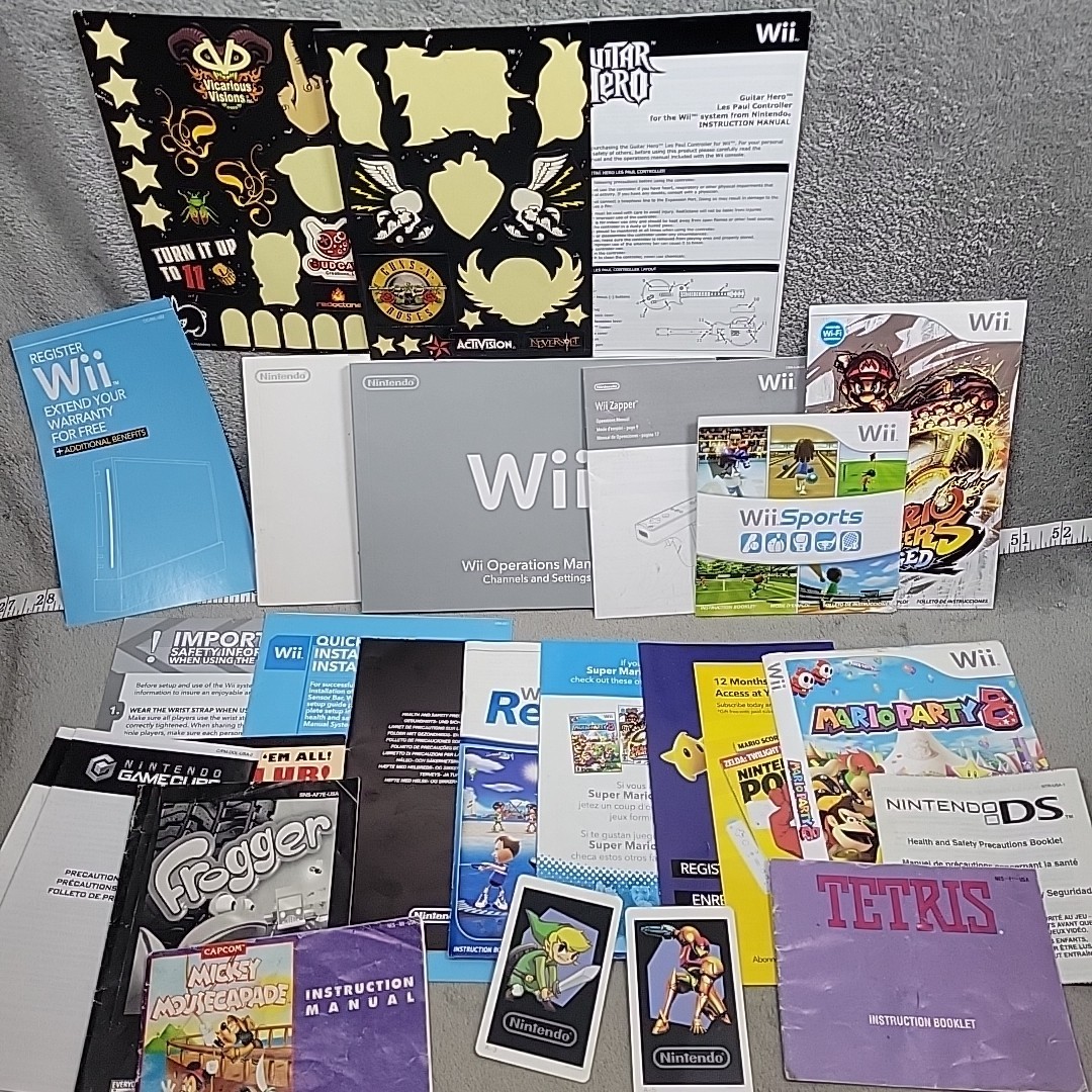 Lot Nintendo Manuals Wii NES SNES NDS GameCube Booklets Inserts etc