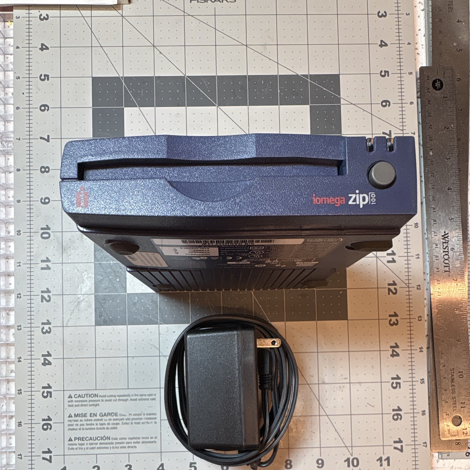 Iomega Zip 100 External SCSI Zip Drive 100MB Blue Z100S Removable