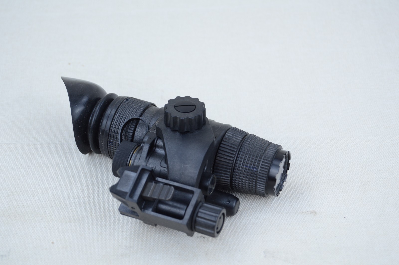 MUM-14 kit, soft case, various mounts, gen 3 tube assembly