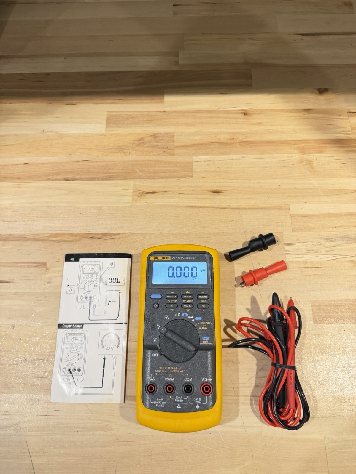FLUKE 787 PROCESSMETER SHIPS FAST - FREE SHIPPING