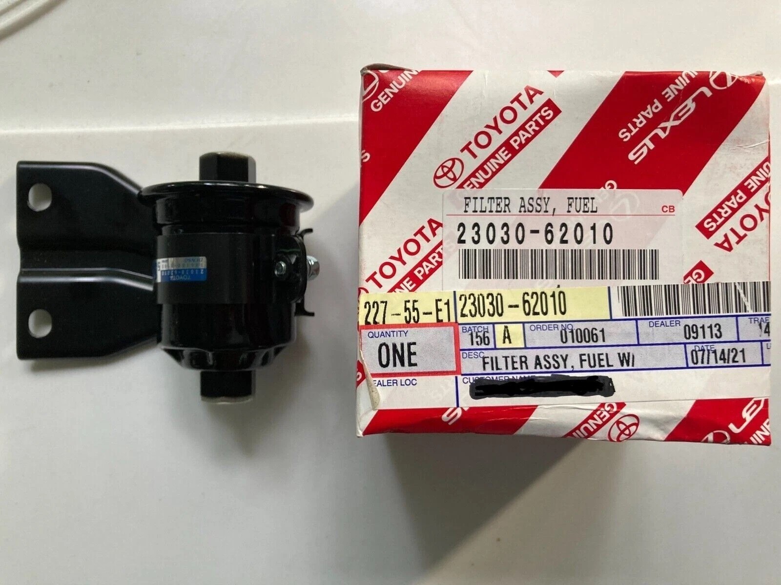 Toyota Tundra V6 3.4L V8 4.7L 2001-2004 Genuine Fuel Filter OEM MADE IN JAPAN