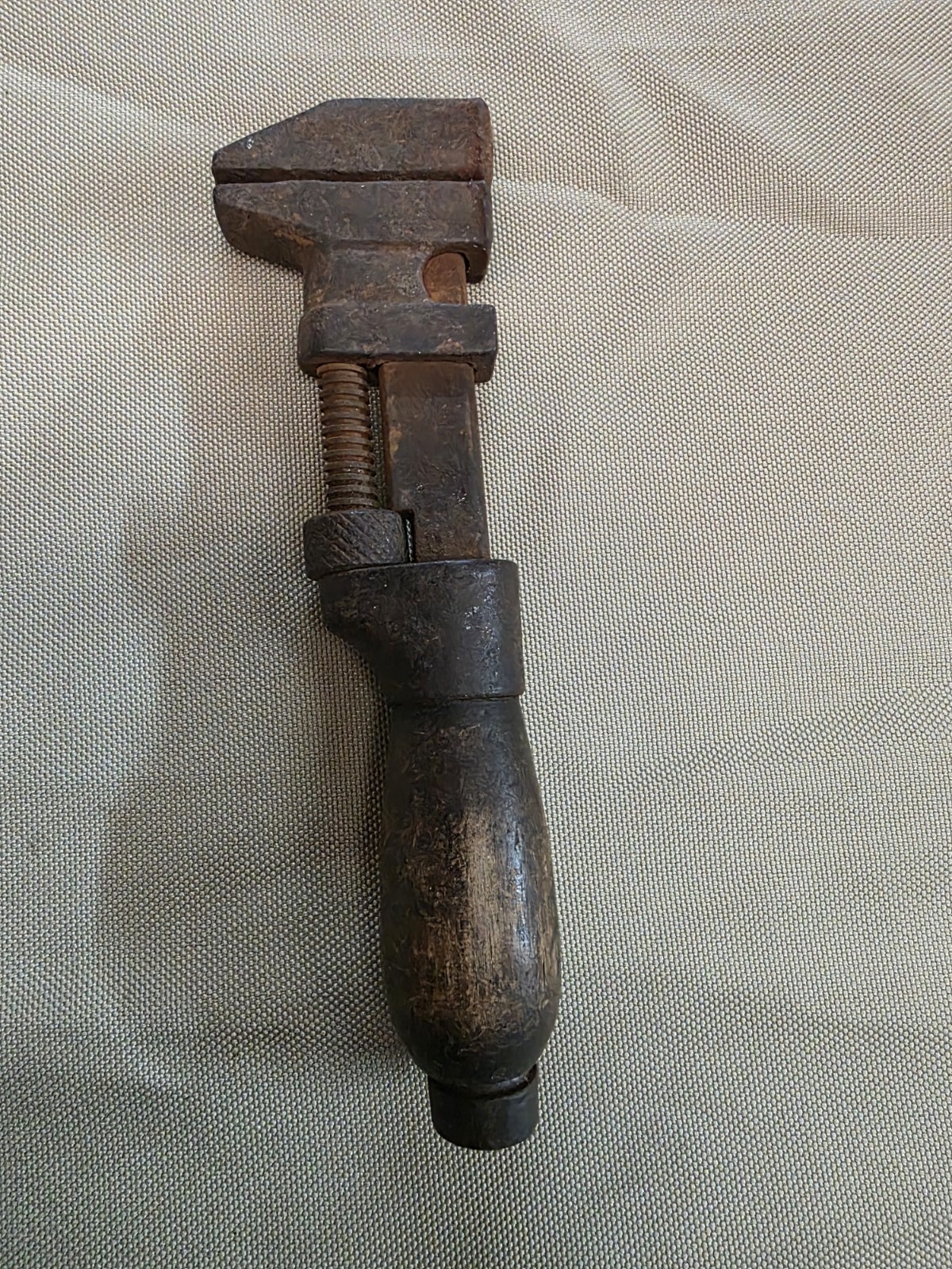 VINTAGE MINI TOOLS DASCO CRATE HAMMER HATCHET MONKEY WRENCH