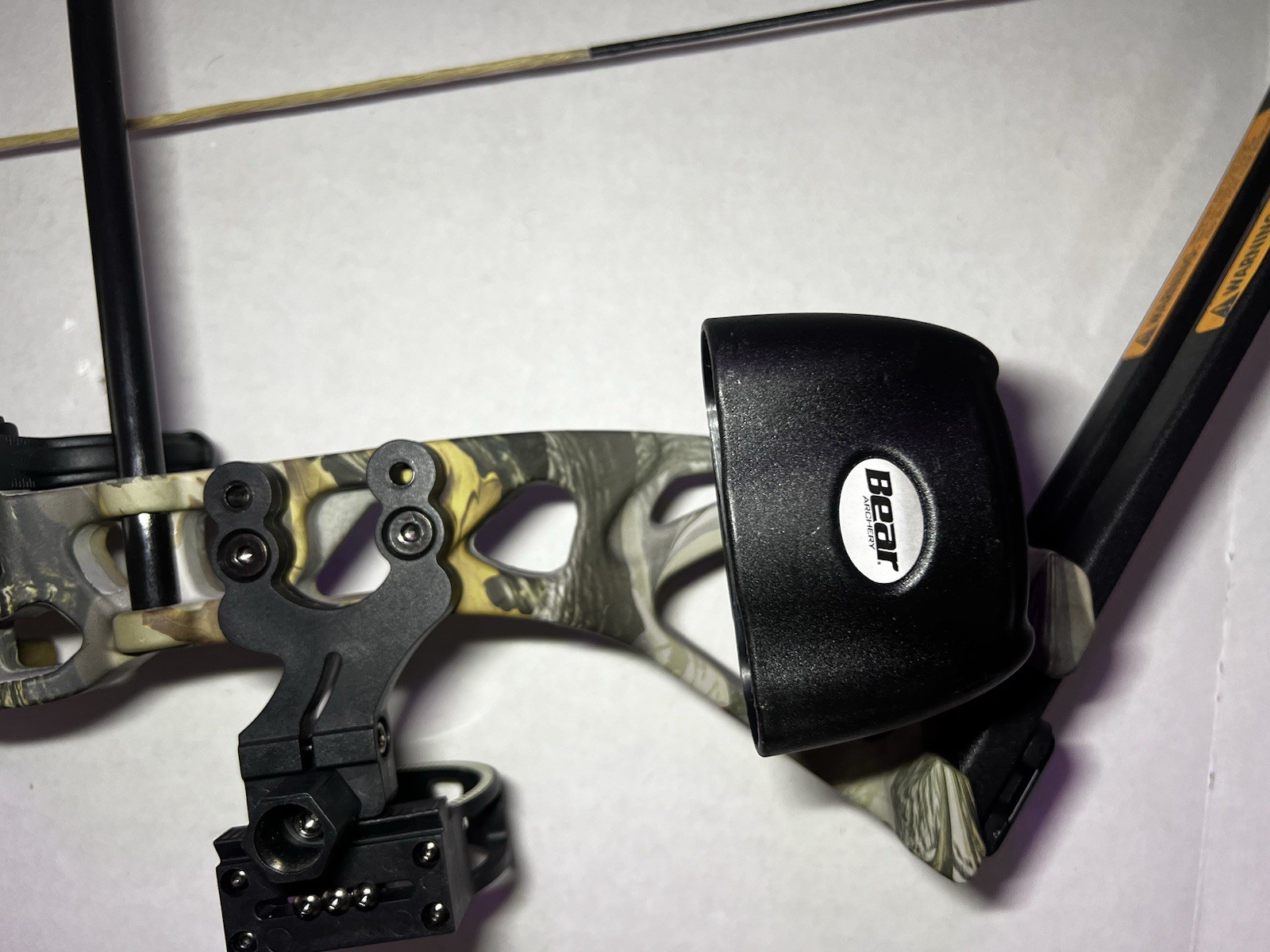 Bear Archery Limitless RTH Compound Bow ** Missing String**