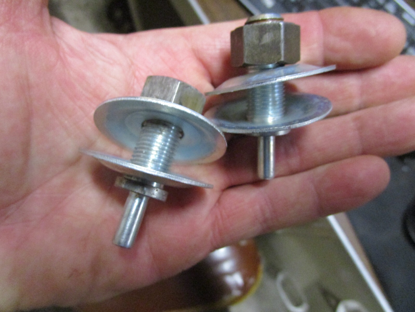 (2) New Drill Arbors 1/2" For Buffing Grinding Sanding Wheel Adapters USA