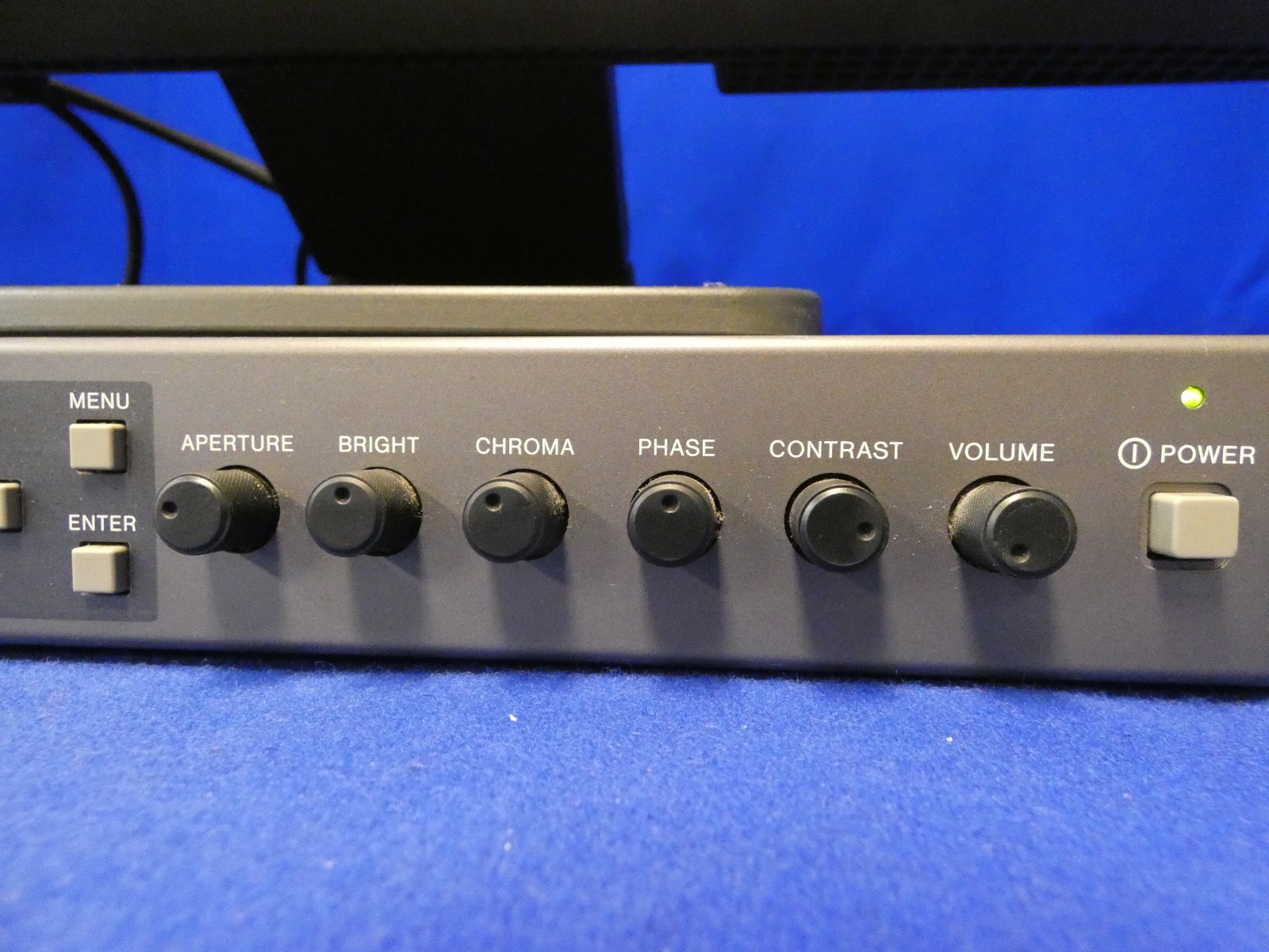 Sony LMD-230W LCD Monitor w/Sony MEU-WX1 Engine Unit, BKM-243HS HD SDI Option