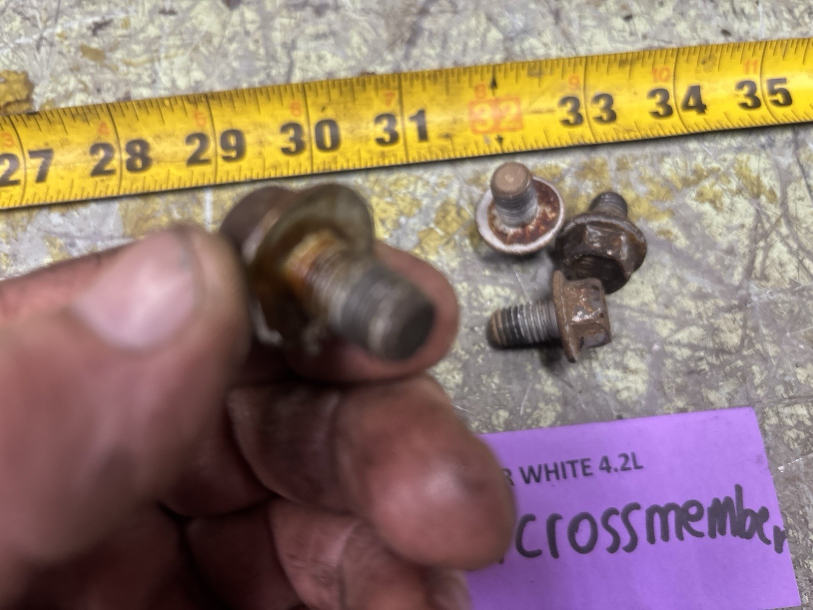 02-09 Trailblazer Transmission Cross Member Short Bolts Set Of 4