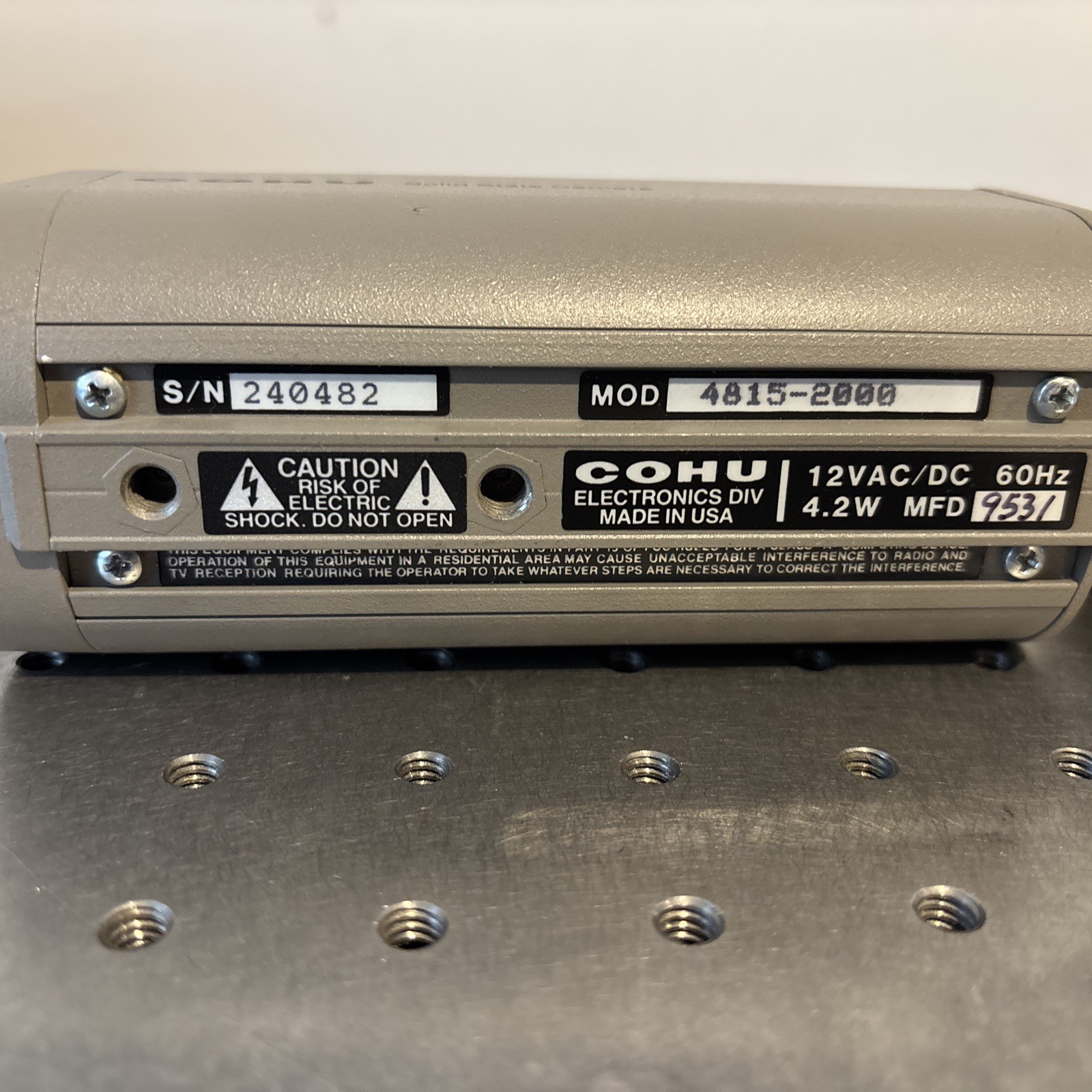 COHU 4815-2000 Solid State Camera w/ DC Power Supply
