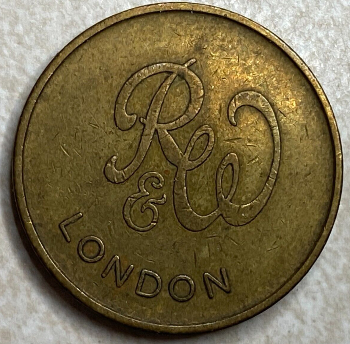 R & W London Hayes 328.12 Ruffler Walker Pinball Jukebox Slot Arcade Token T2128