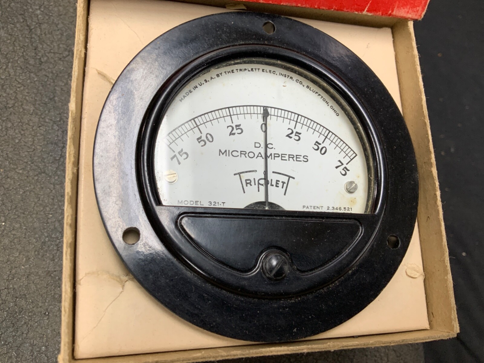 TRIPLETT 321-T VOLT D.C. METER / GAUGE