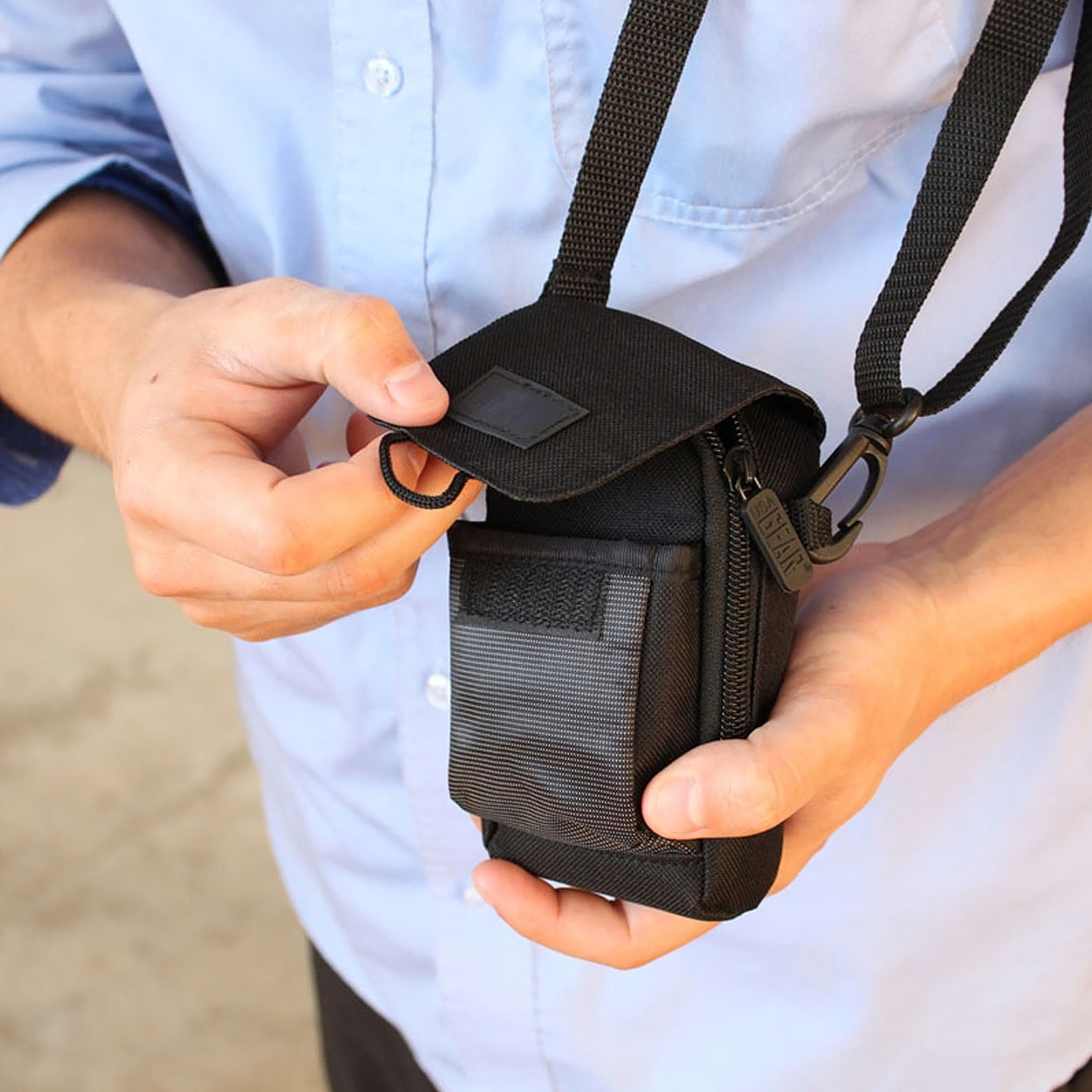 Camera Bag with Accessory Pocket , Shoulder Strap & Belt Loop