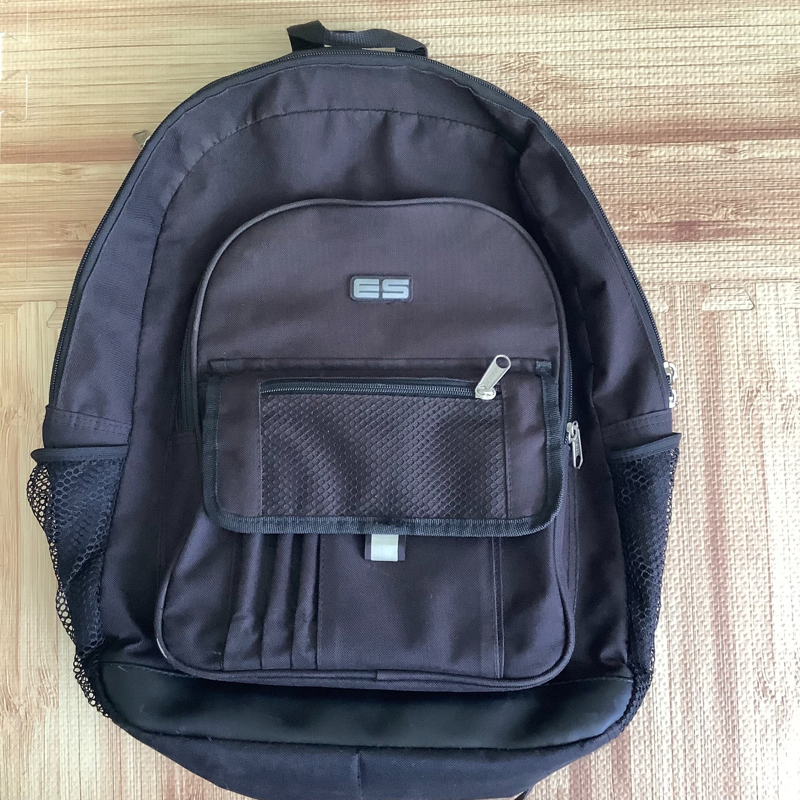 ES Eastsport Black Large Backpack w/Flaws See Pictures