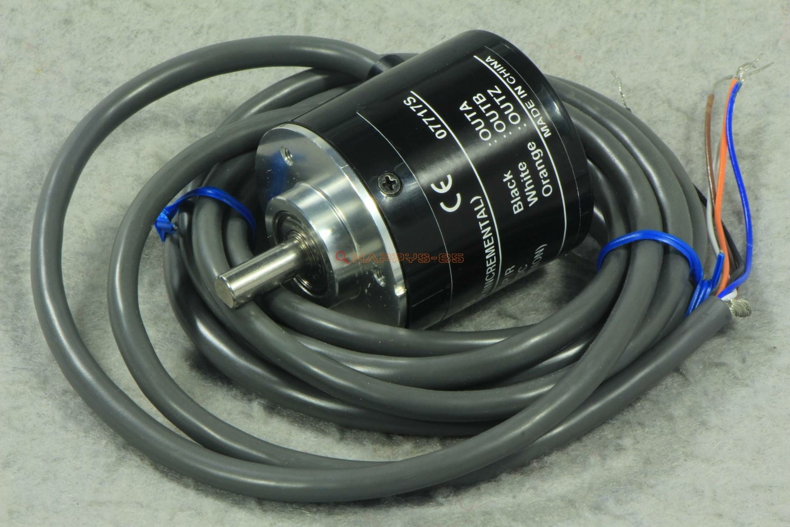 1PCS Omron E6b2-cwz5b 100p/R Rotating Encoder E6B2CWZ5B New IN Box