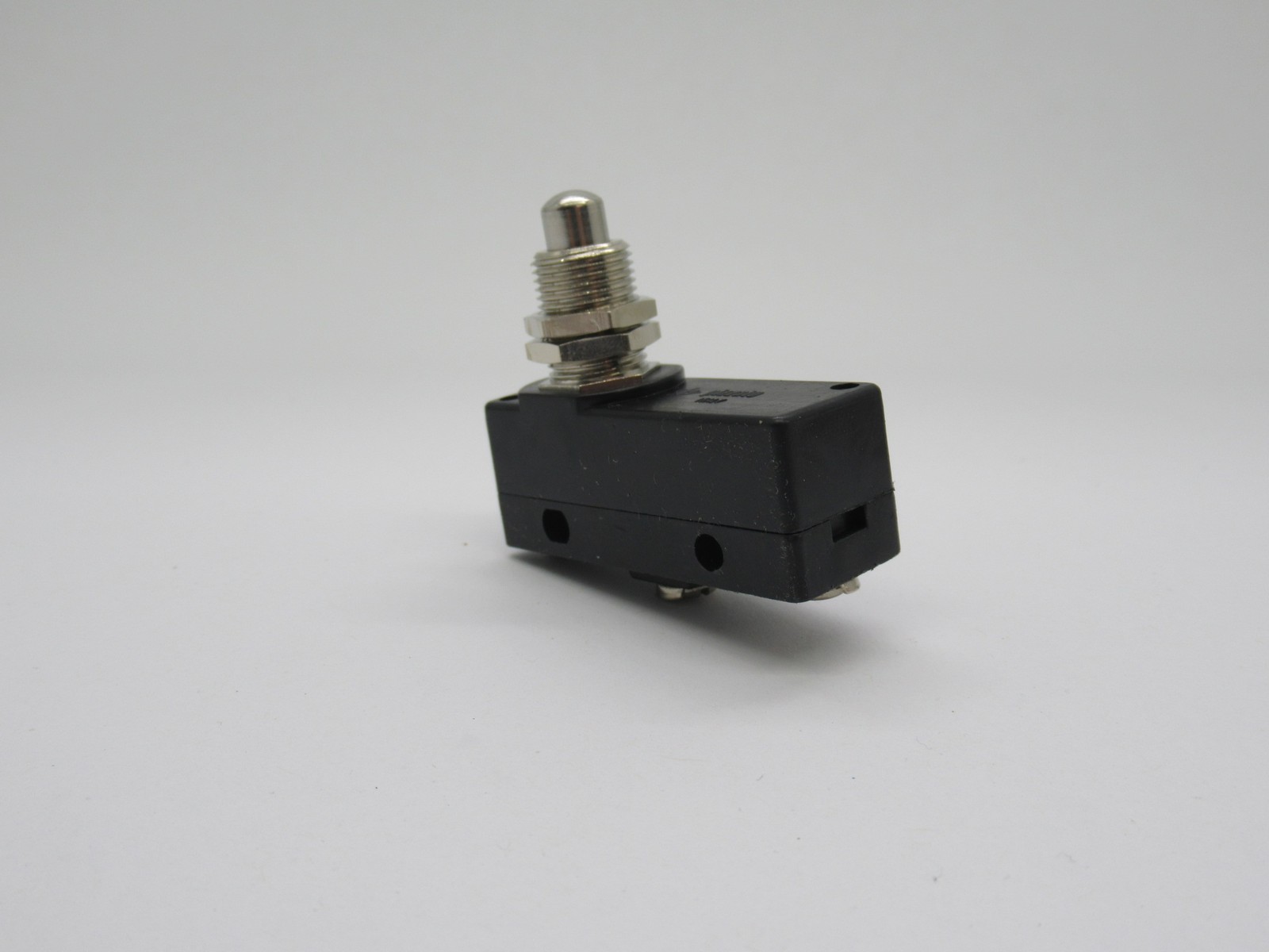 Pizzato MV 10 Microswitch W/ Threaded Plunger 250VAC 5A USED