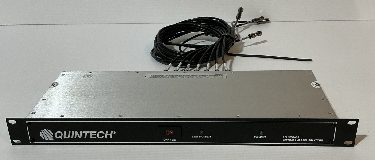 Quintech 8-Way Active Splitter (LS082150A1FVA000)