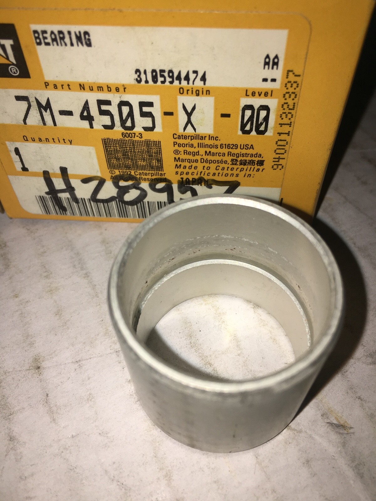 CAT BEARING Sleeve Pt# 7M-4505 CATERPILLAR Bushing +++--------------- OEM NEW