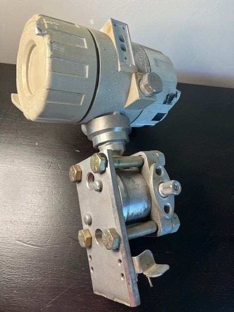 Bailey BCN7421515120 Pressure Transmitter 4-20mA