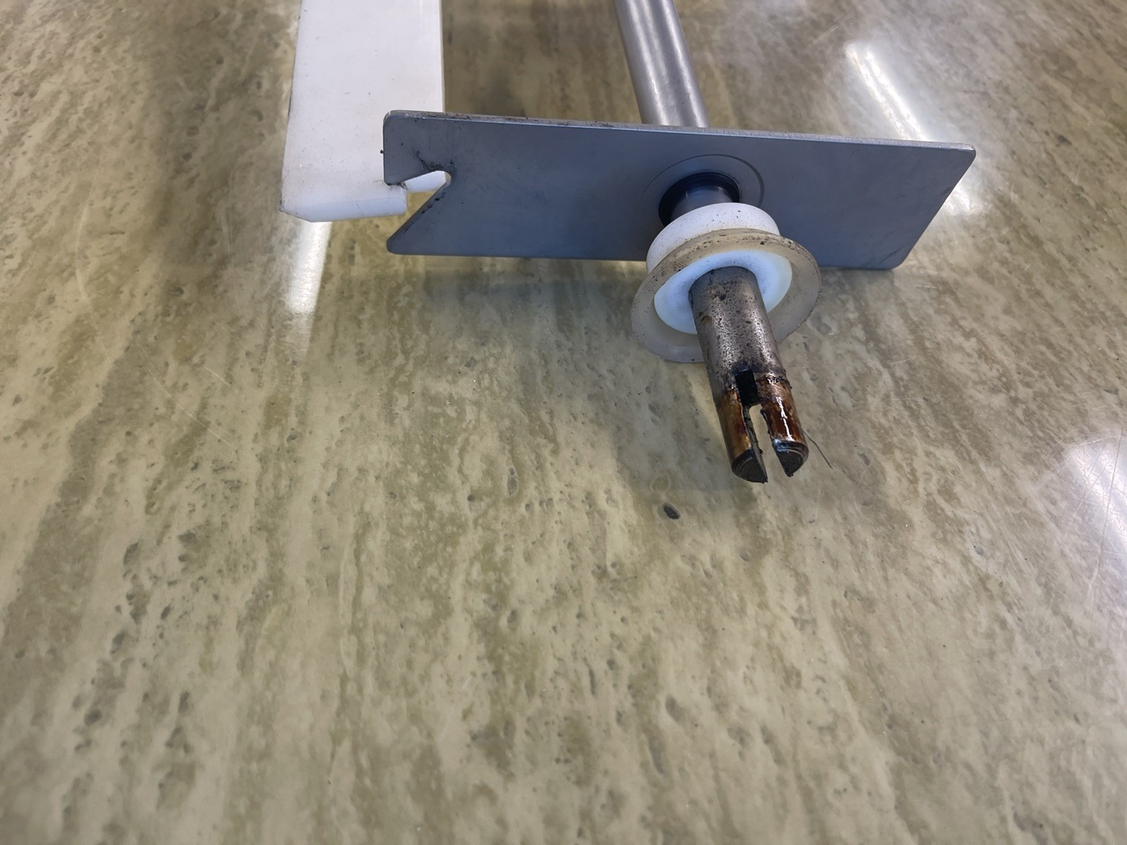 Duke Electro Freeze 876 Beater Bar