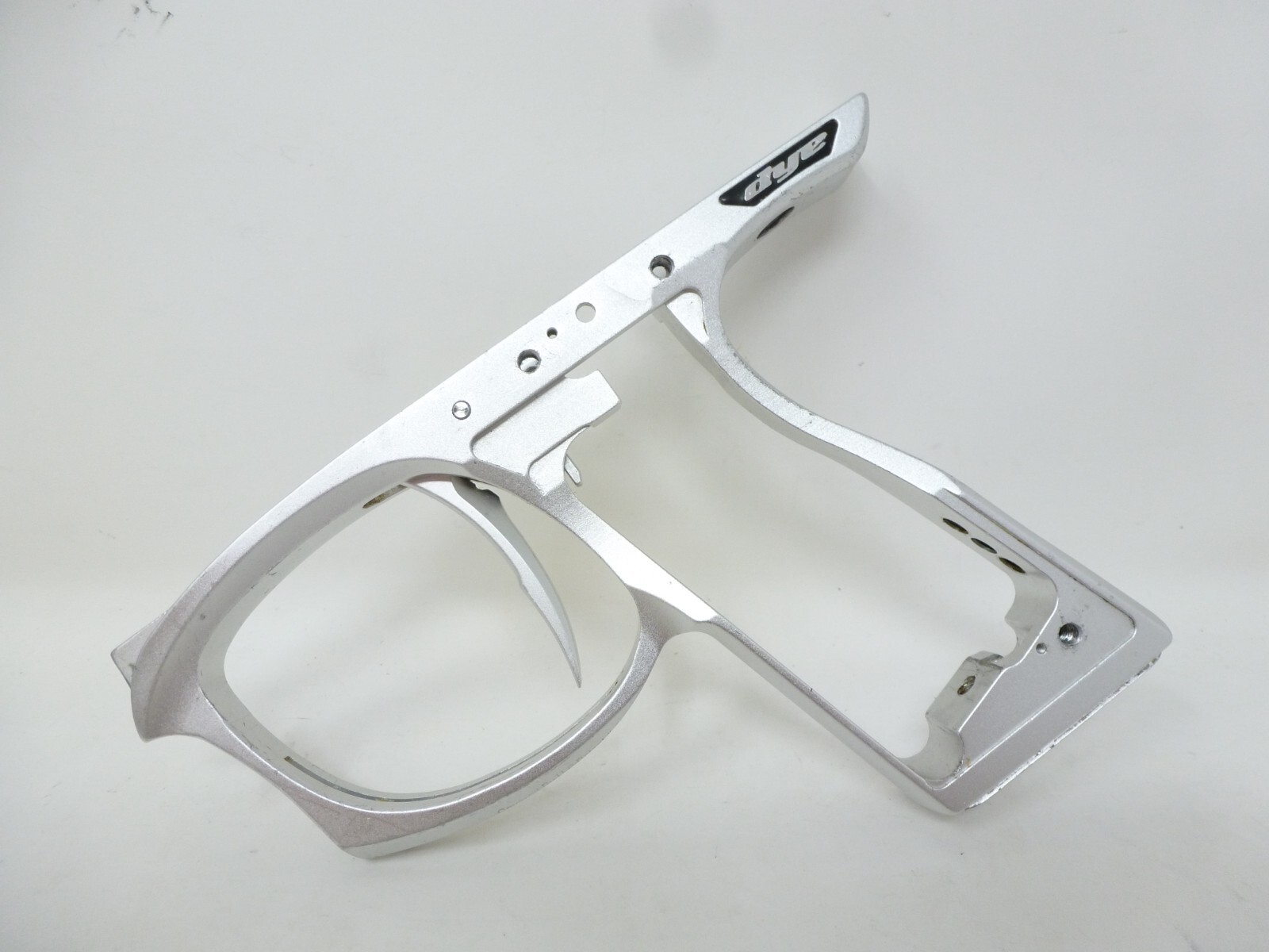 DYE DM8 ULTRALITE TRIGGER FRAME + UL TRIGGER DUST SILVER MATRIX PAINTBALL RARE