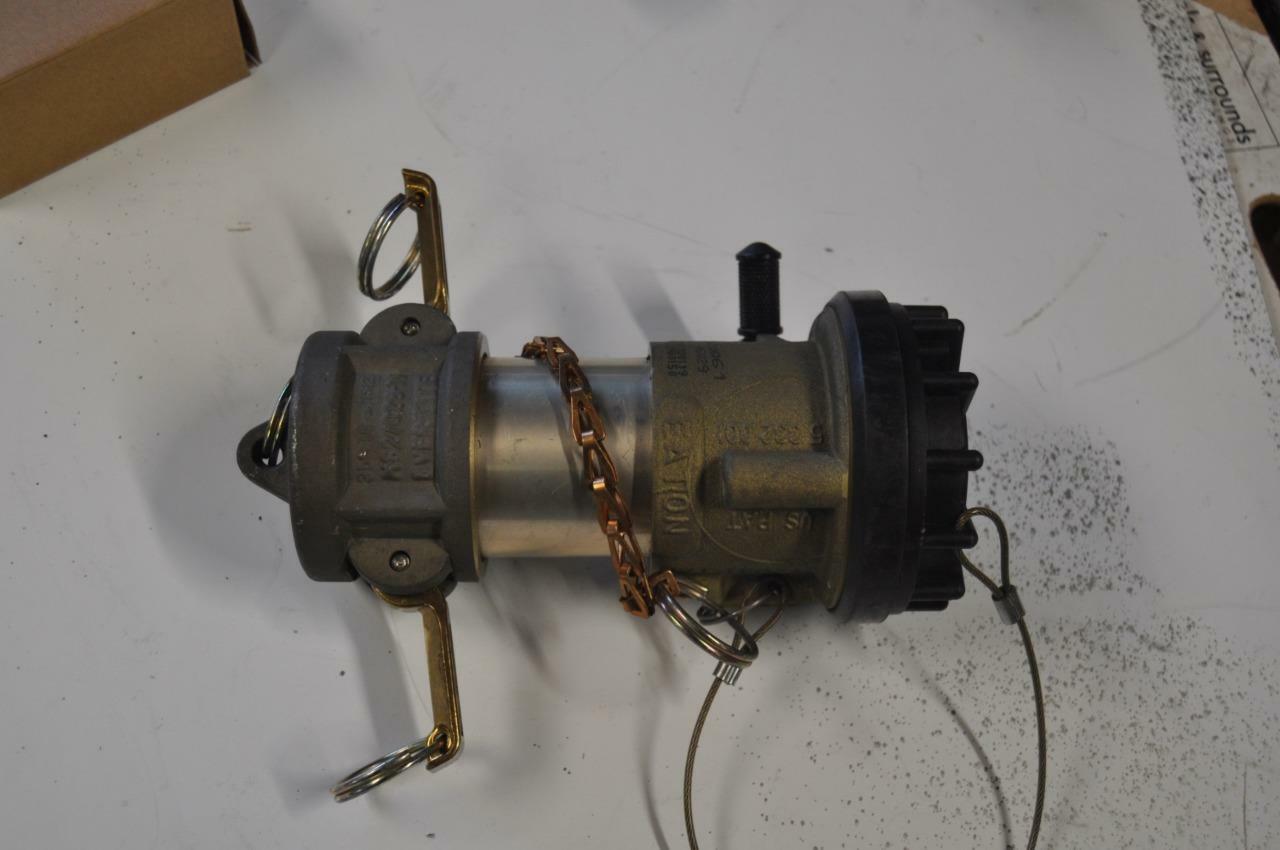EATON AIRCRAFT REFUELING NOZZLE 64320Q61  NSN 4730-01-298-0150