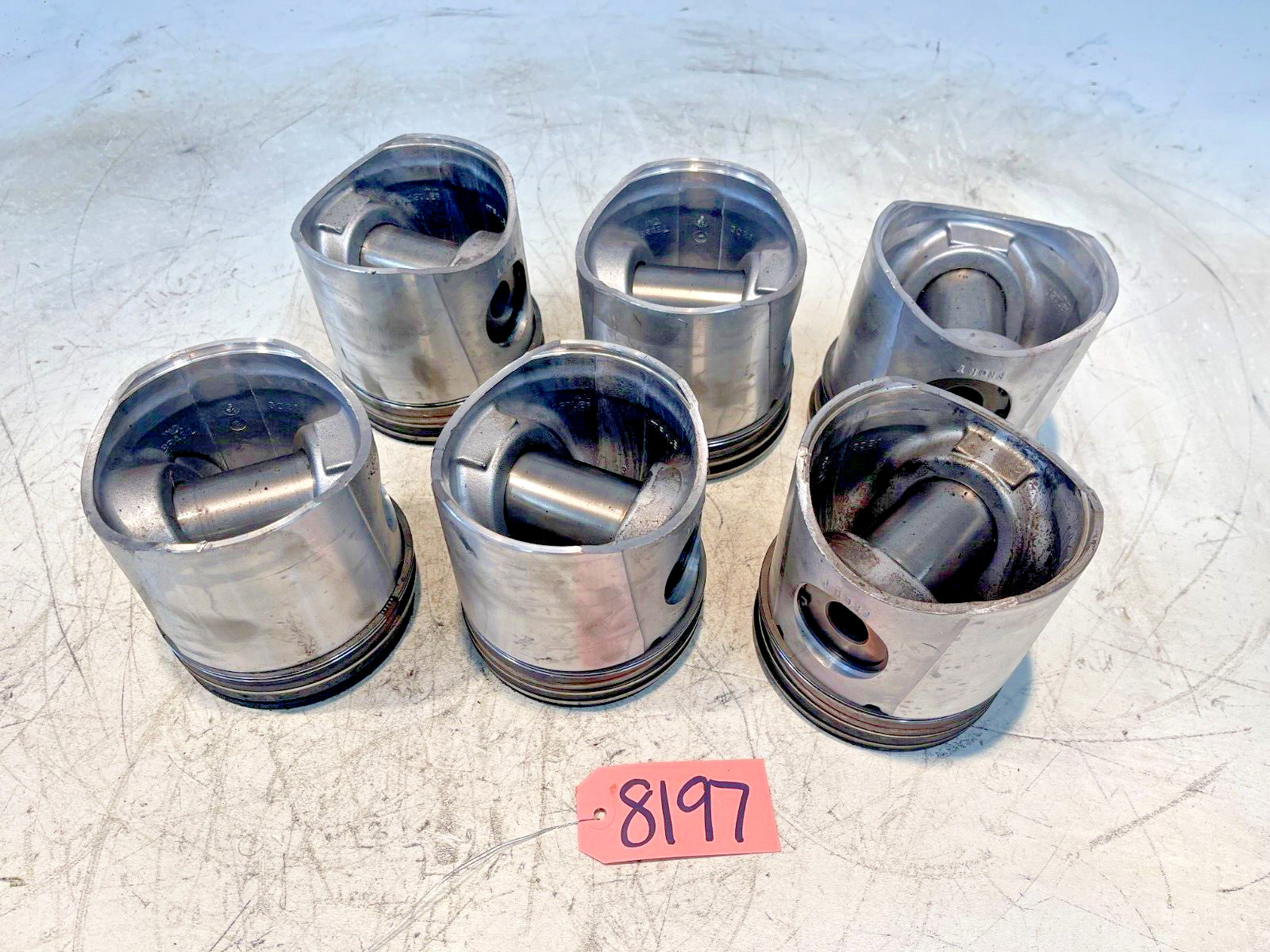 1993 John Deere 8870 Tractor Pistons RE57951
