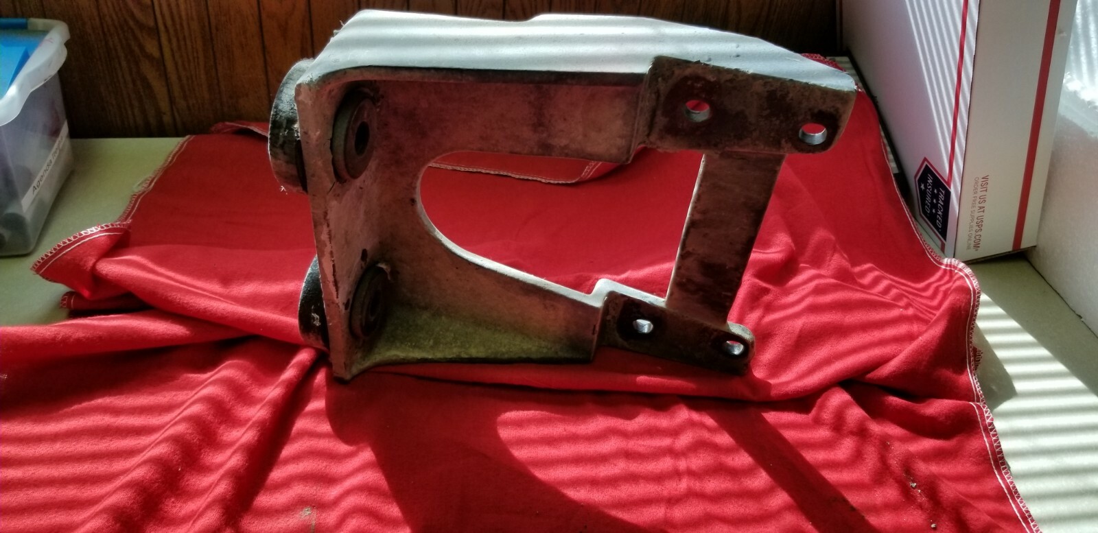 KENWORTH CAB SUSPENSION ,MOUNT, BRACKET K235-1436