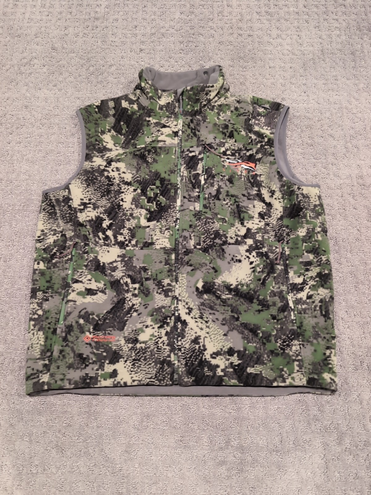 Sitka Stratus Vest EV2 Large Gore Windstopper Excellent! Free Ship!
