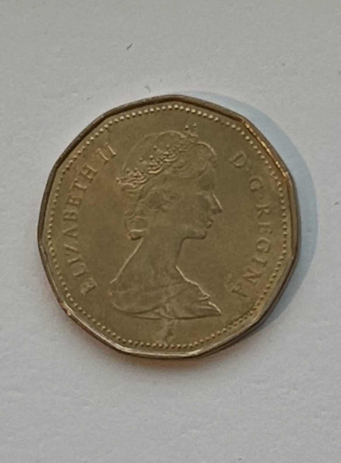 VTG 1987 Queen Elizabeth II Canadian $1 “Loonie” Coin