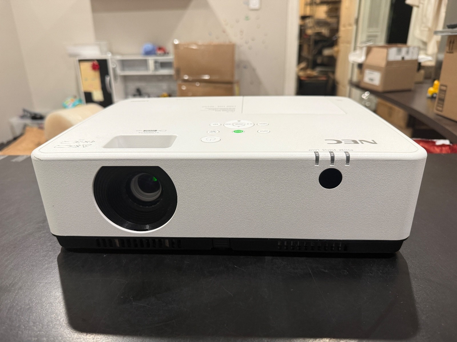 NEC MC372X NP-MC372X LCD Professional Portable HDMI Projector